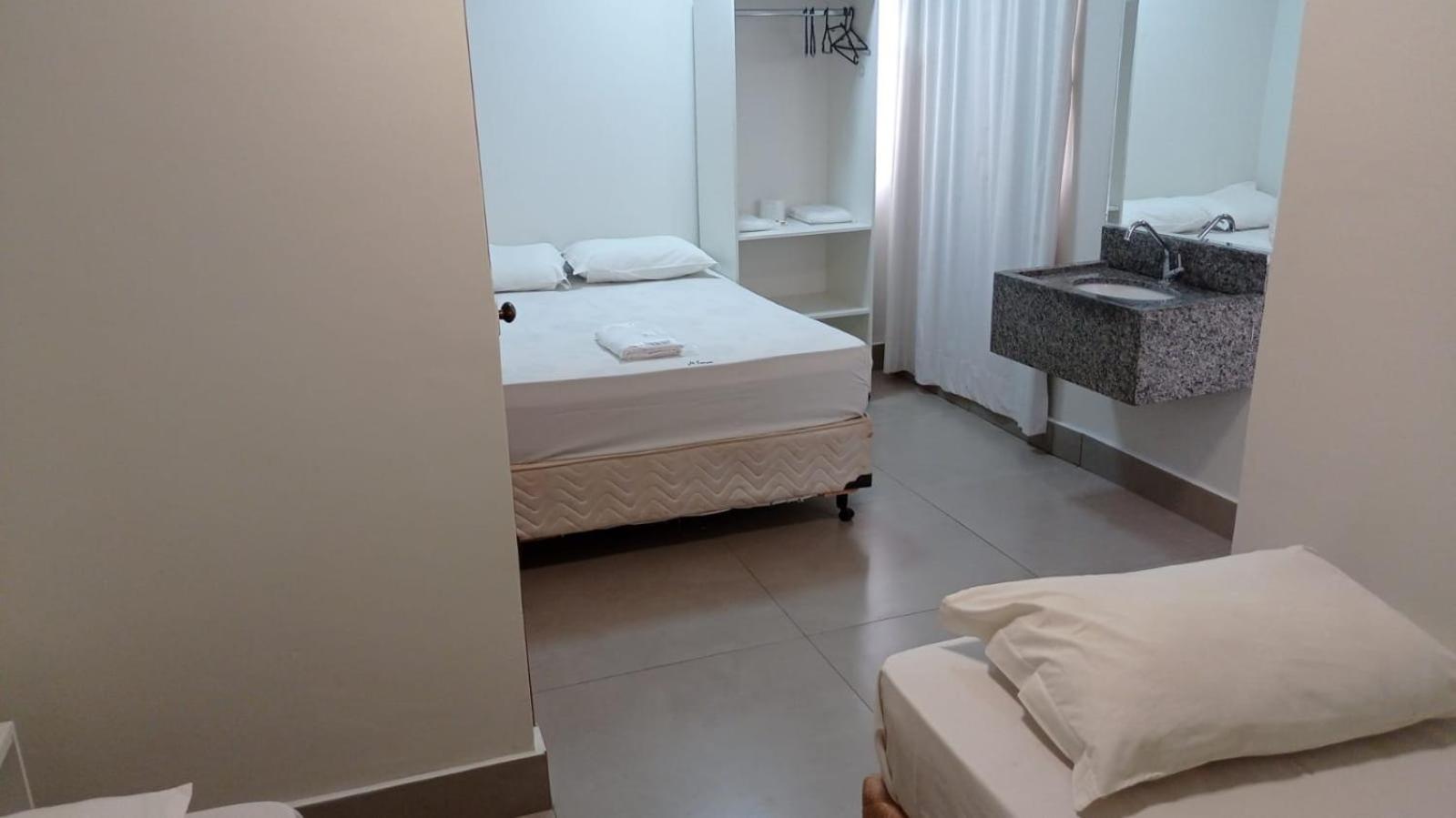 Hotel Marina Torrano Триндади Екстериор снимка